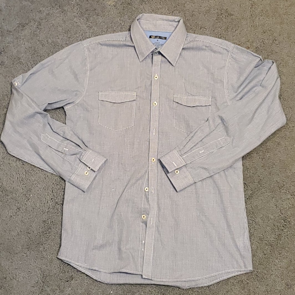 🌠3/$12 or FREE🌠 Blue Van Heusen dress shirt